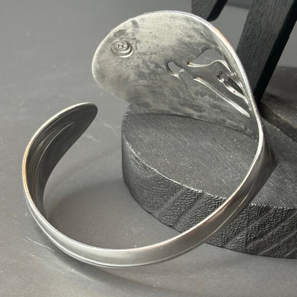 Handmade Signed Hammered Spoon Bracelet Moon and Star 7.5" - Picture 4 of 5